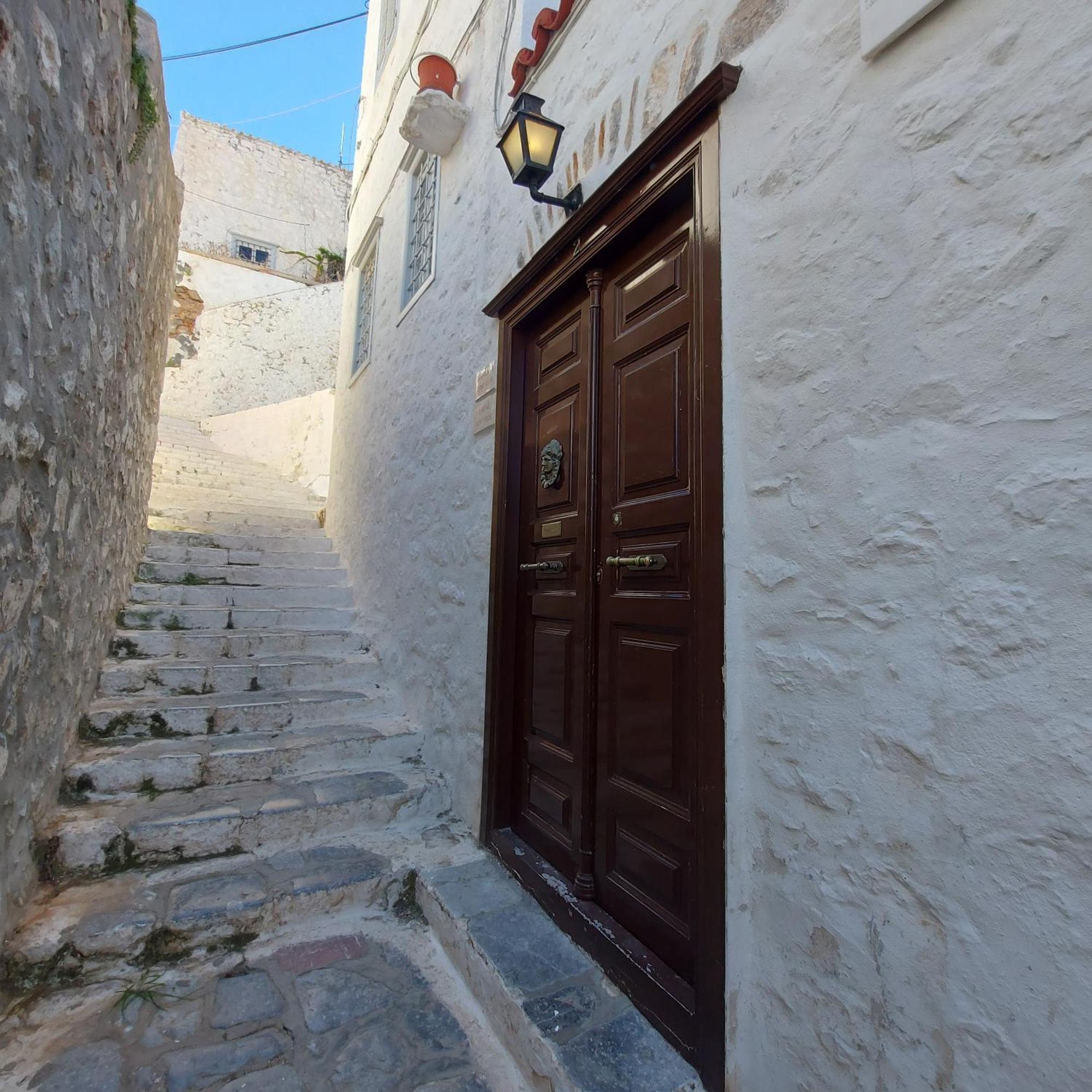 Danae Port House Appartement Hydra  Buitenkant foto